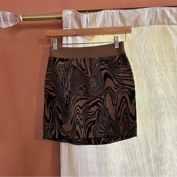 Good American Instarsia Knit Mini Skirt Stretch Sepia Swirl Black Size 00/0 - Picture 2 of 7